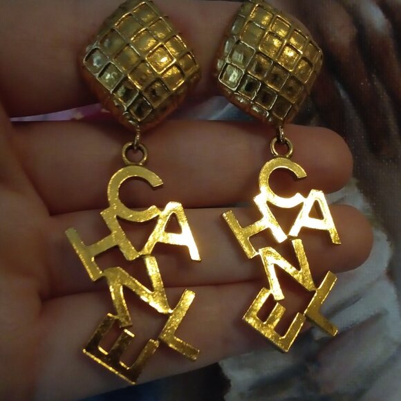 Chanel Vintage Dangle Earrings Clip-On Rare - Picture 9 of 17